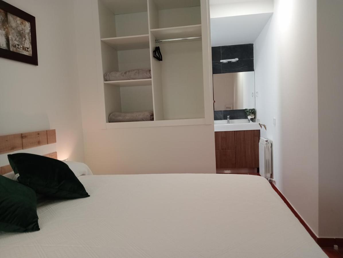 Apartamentos La Piedra En Pleno Centro Historico Con Dos Dormitorios Y Dos Banos Nájera Kültér fotó