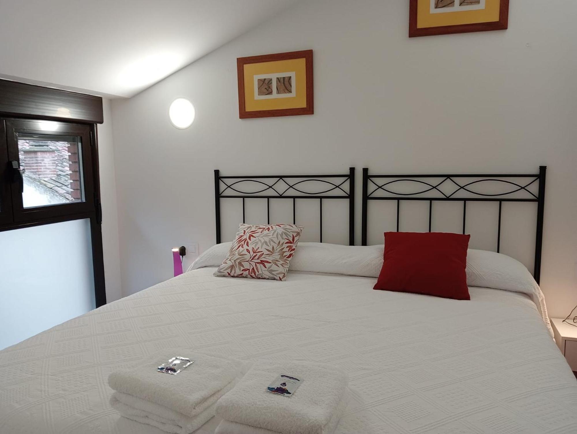 Apartamentos La Piedra En Pleno Centro Historico Con Dos Dormitorios Y Dos Banos Nájera Kültér fotó