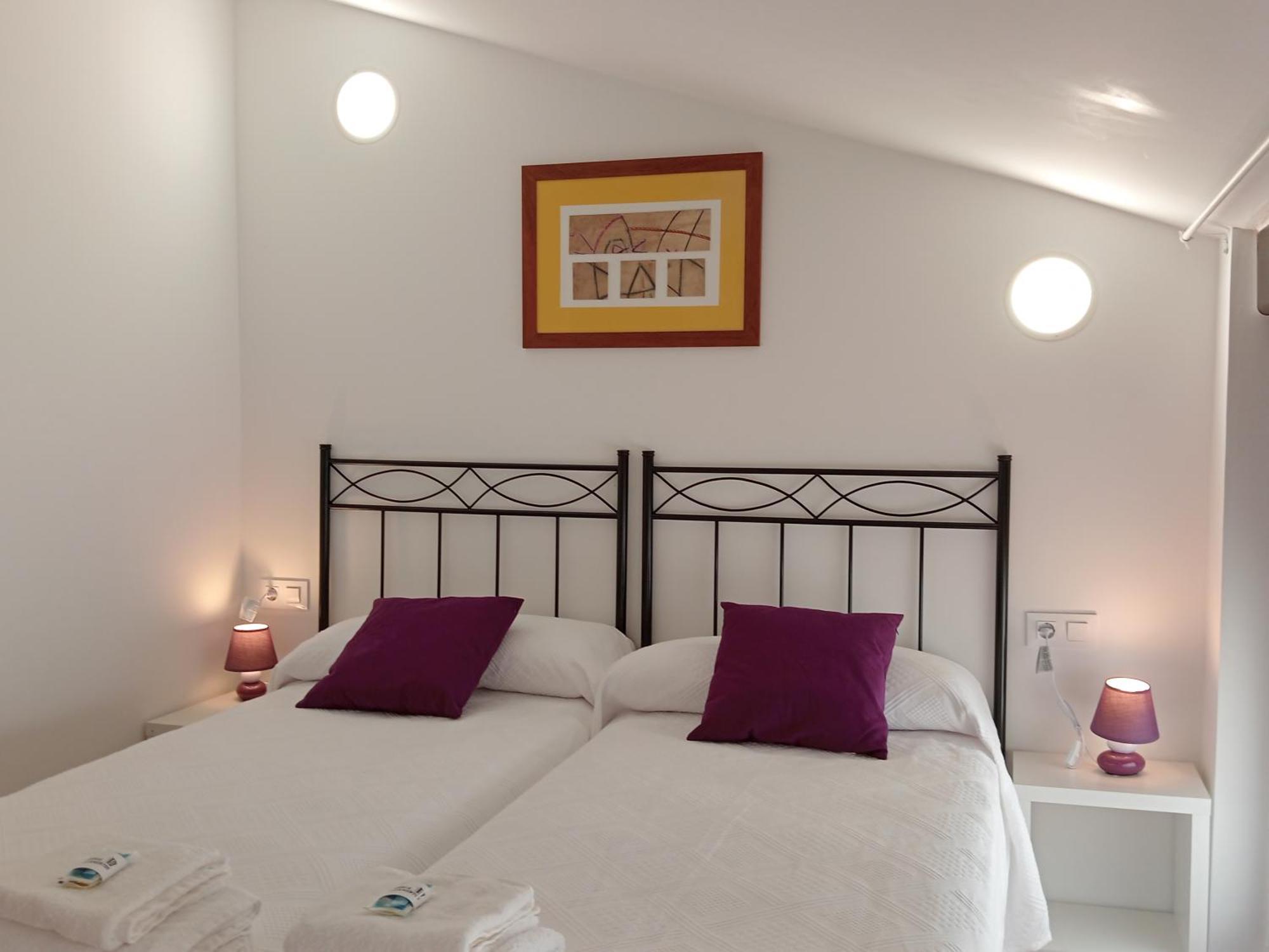 Apartamentos La Piedra En Pleno Centro Historico Con Dos Dormitorios Y Dos Banos Nájera Kültér fotó