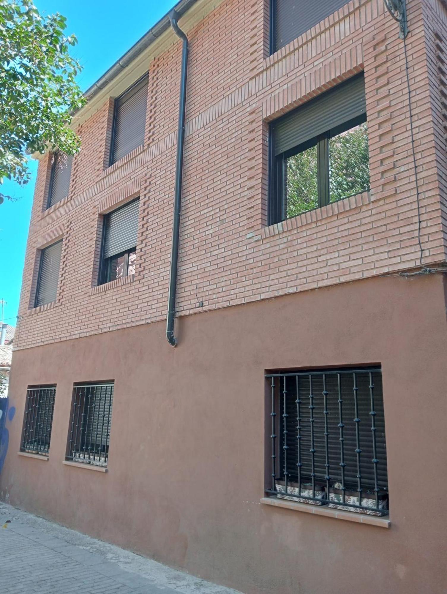 Apartamentos La Piedra En Pleno Centro Historico Con Dos Dormitorios Y Dos Banos Nájera Kültér fotó