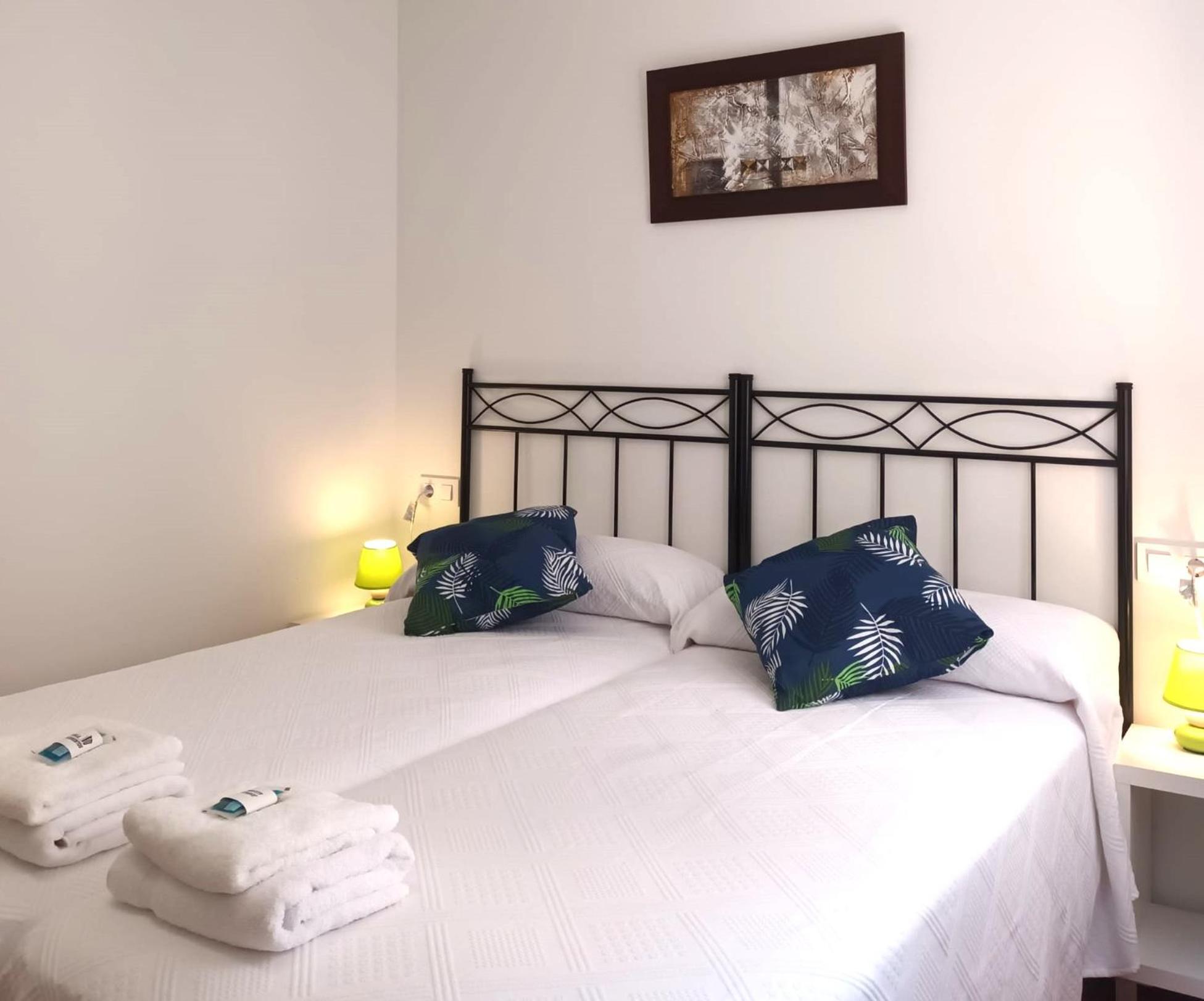 Apartamentos La Piedra En Pleno Centro Historico Con Dos Dormitorios Y Dos Banos Nájera Kültér fotó
